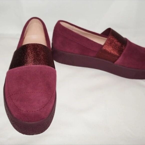 Taryn Rose Velvet Shoes - Picture 3 of 7
